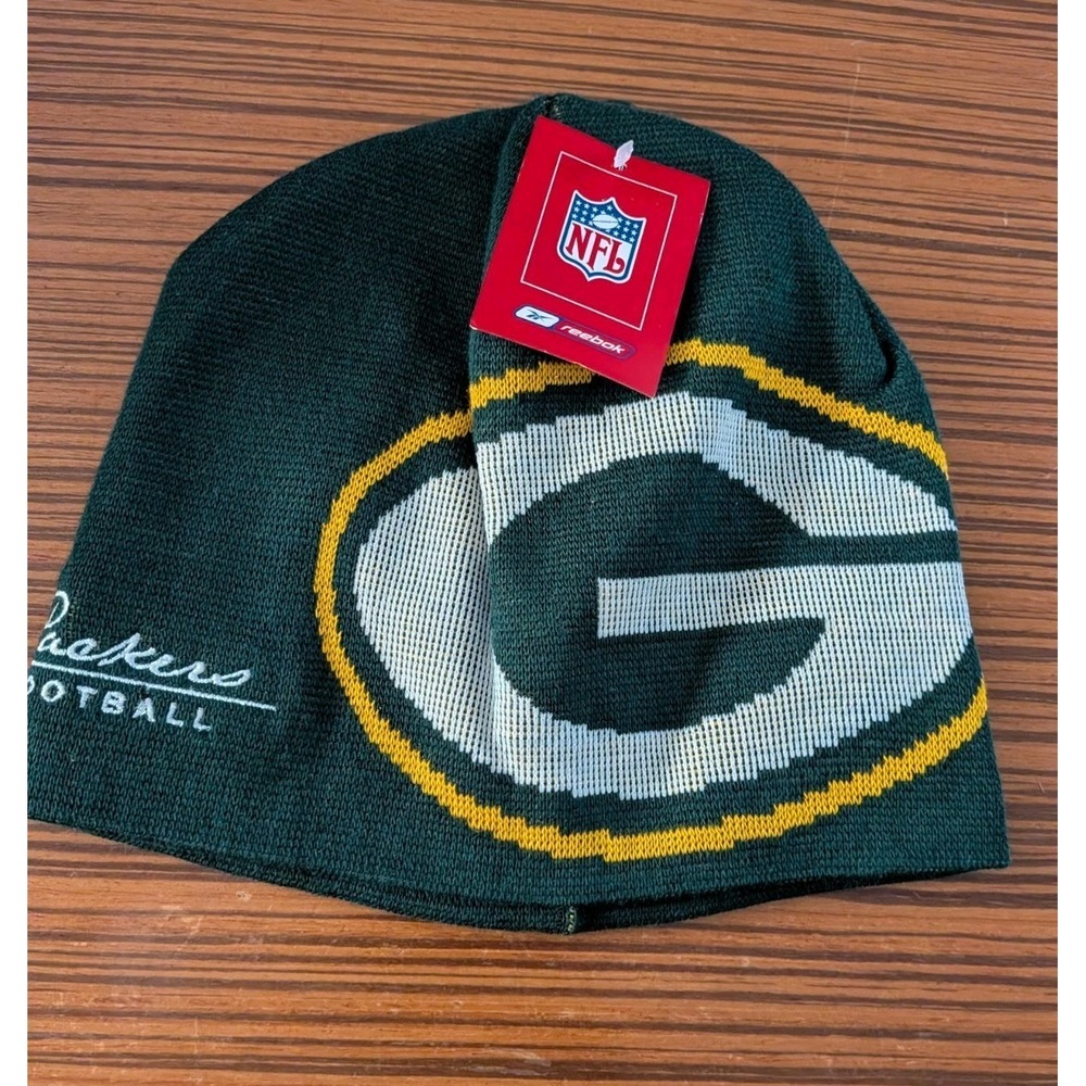 NWT Y2K  Dead Stock Reebok NFL Green Bay Packers Winter‎ Beanie Cap Knit Hat